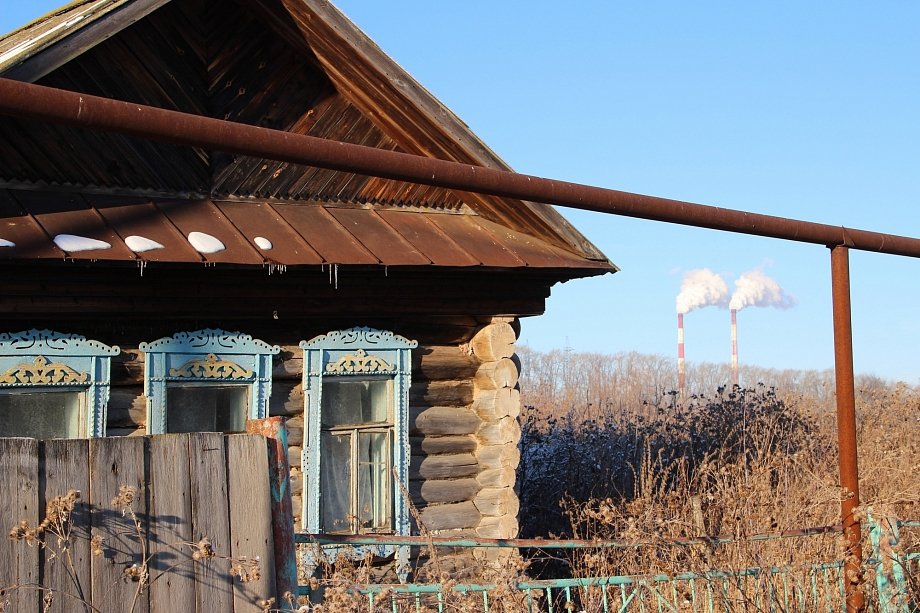 Брошенные усадьбы на территории Губкинского городского округа.