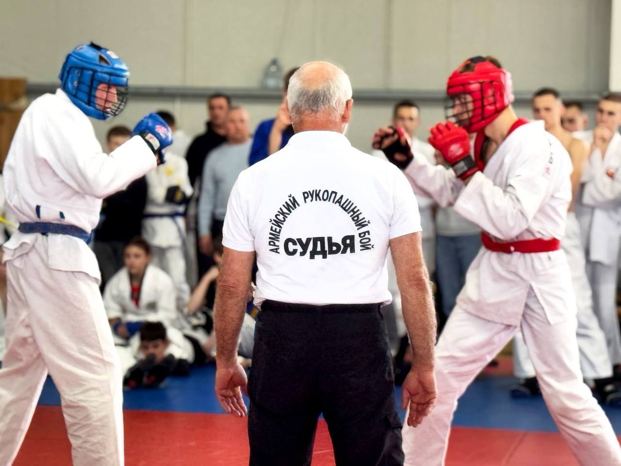 Чемпионат по армейскому рукопашному бою.